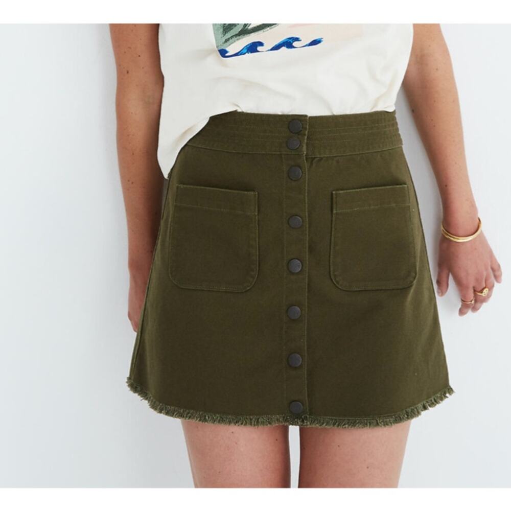 Women's Size 6 Madewell Olive Green Front Button A-Line Raw Hem Mini Skirt